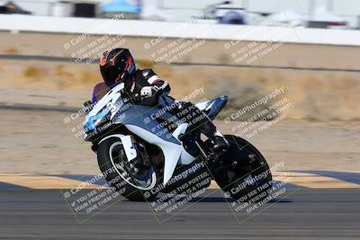 media/Jan-08-2022-SoCal Trackdays (Sat) [[1ec2777125]]/Turn 14 Outside (1050am)/